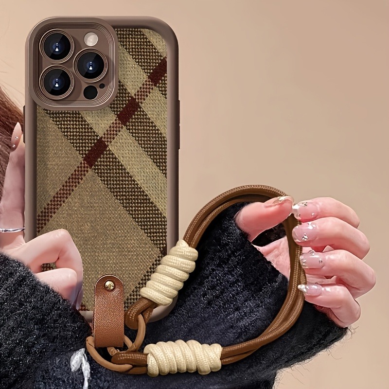Bruine strepen lanyard bandje  - Samsung Galaxy S24 recensie en prijs